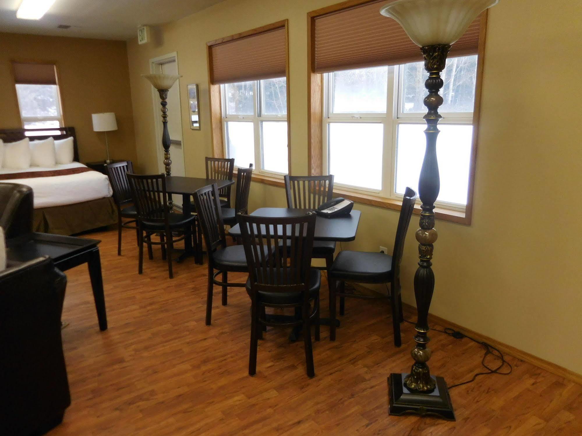 Cowlitz River Lodge Packwood Eksteriør bilde
